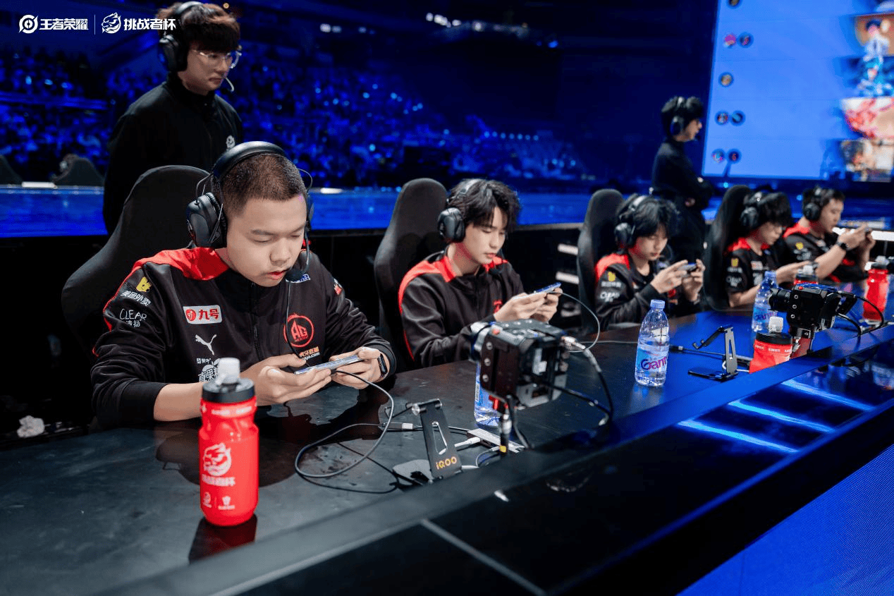 想稳居前四